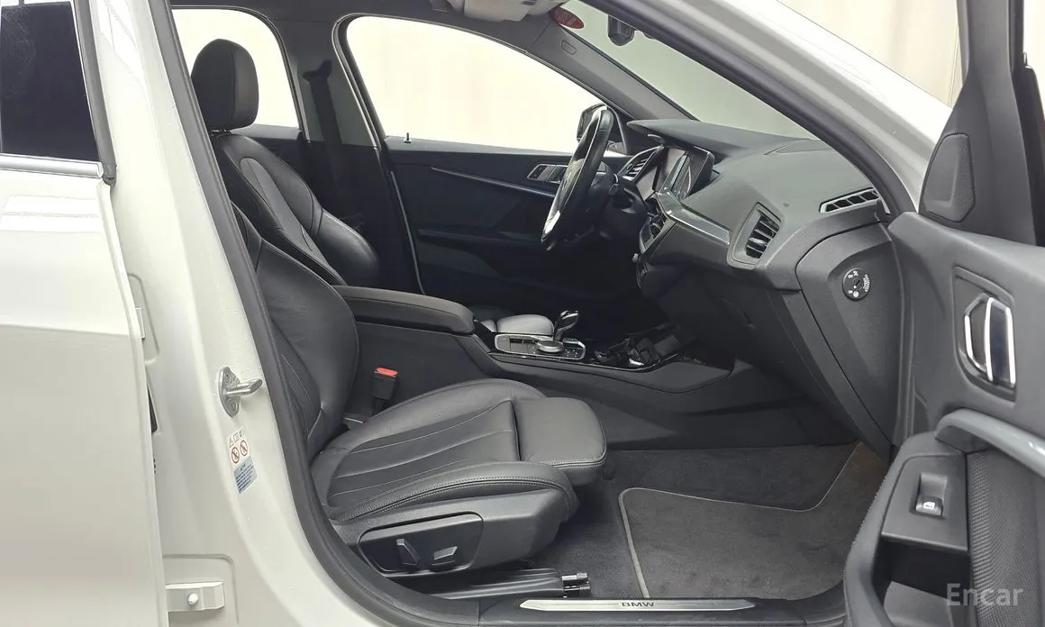 Фото 10 - BMW 1 Series