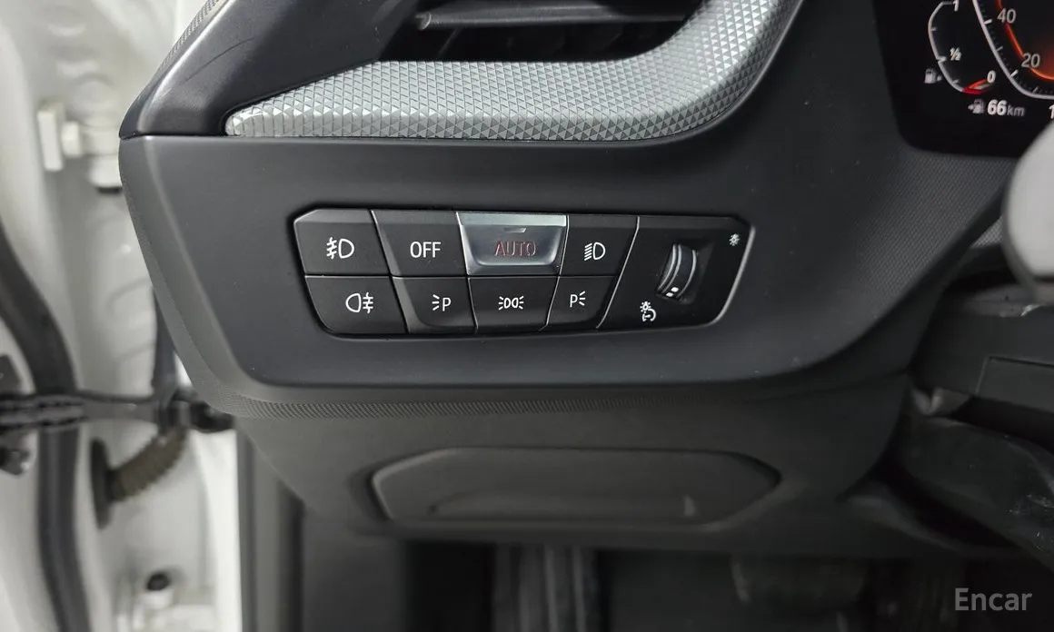 Фото 17 - BMW 1 Series