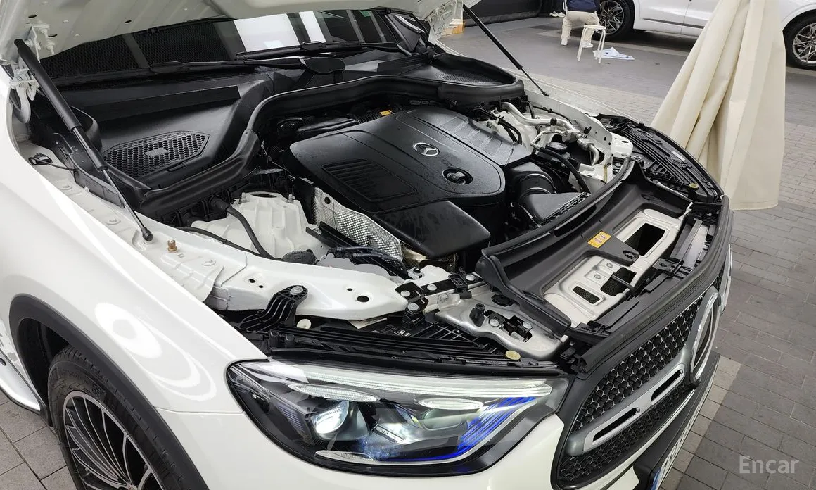 Photo 6 - Mercedes-Benz GLC-Class