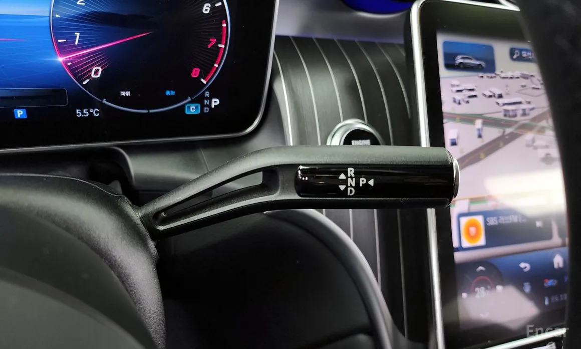 Photo 9 - Mercedes-Benz GLC-Class