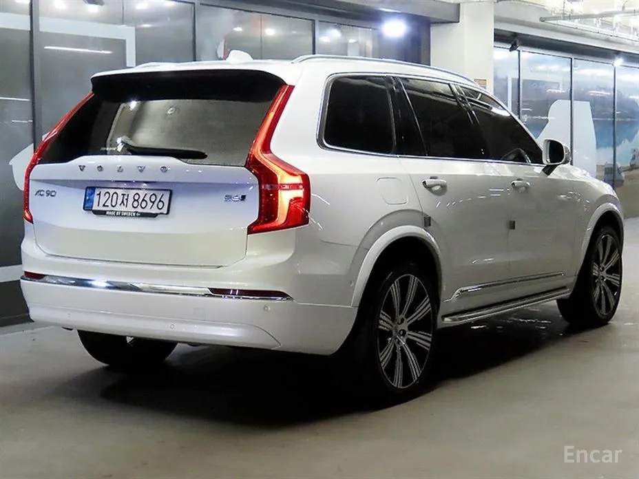 Фото 4 - Volvo XC90