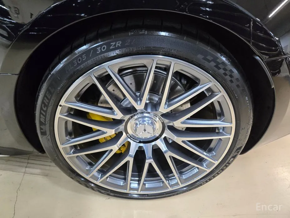 Фото 11 - Mercedes-Benz AMG GT