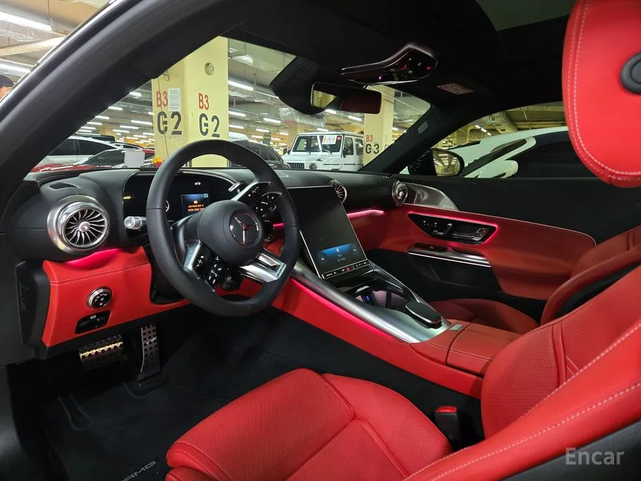 Фото 13 - Mercedes-Benz AMG GT