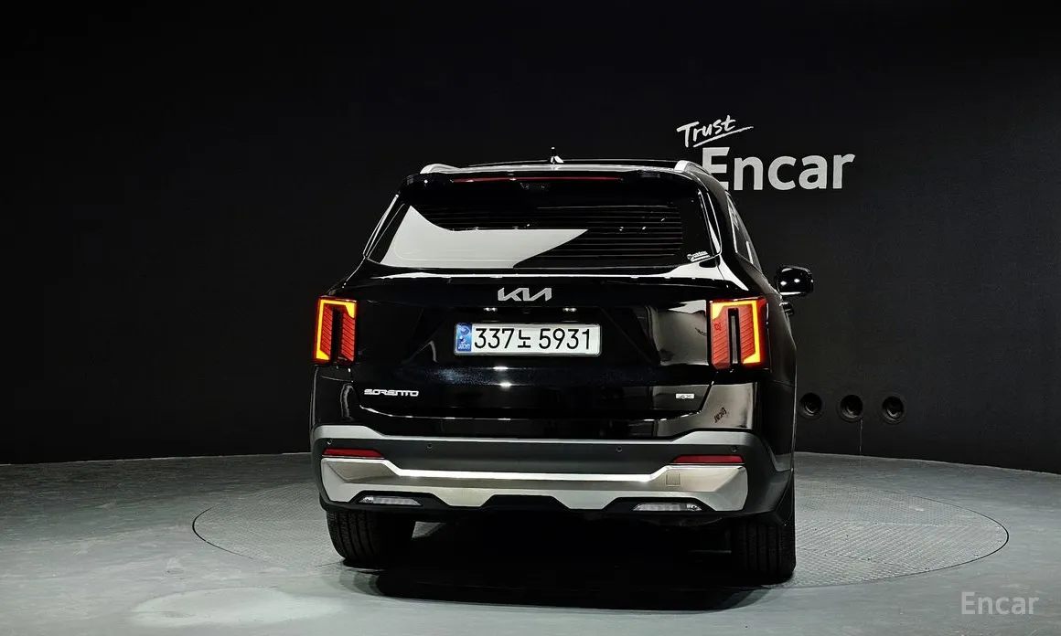 Фото 4 - Kia Sorento