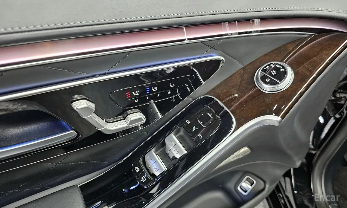 Фото 14 - Mercedes-Benz S-Class