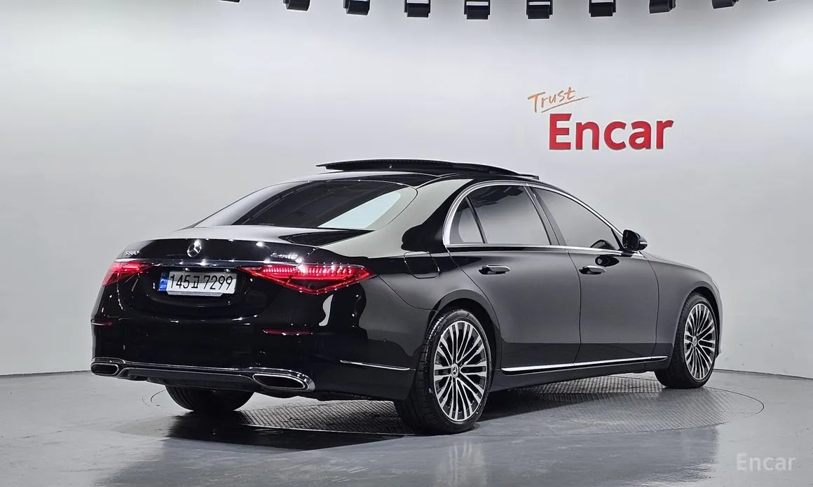 Фото 2 - Mercedes-Benz S-Class