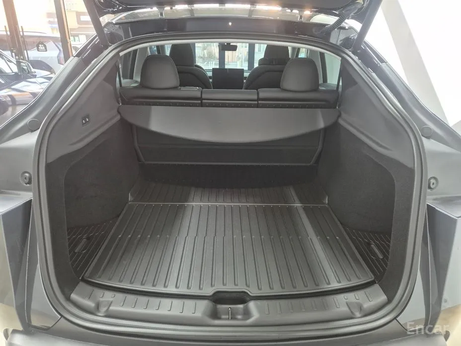 Фото 11 - Tesla Model Y