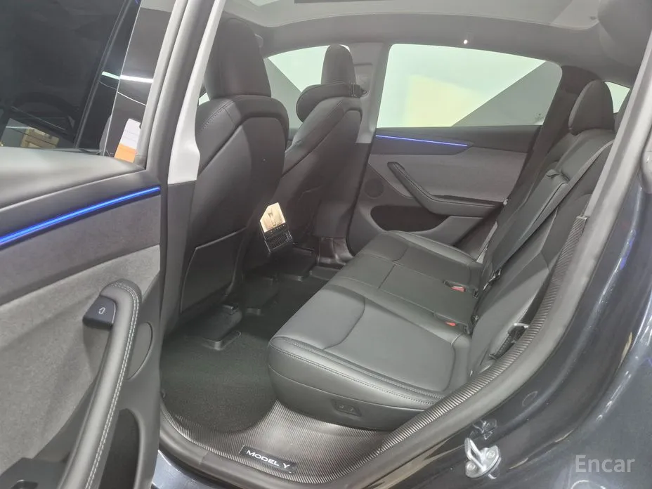 Фото 8 - Tesla Model Y