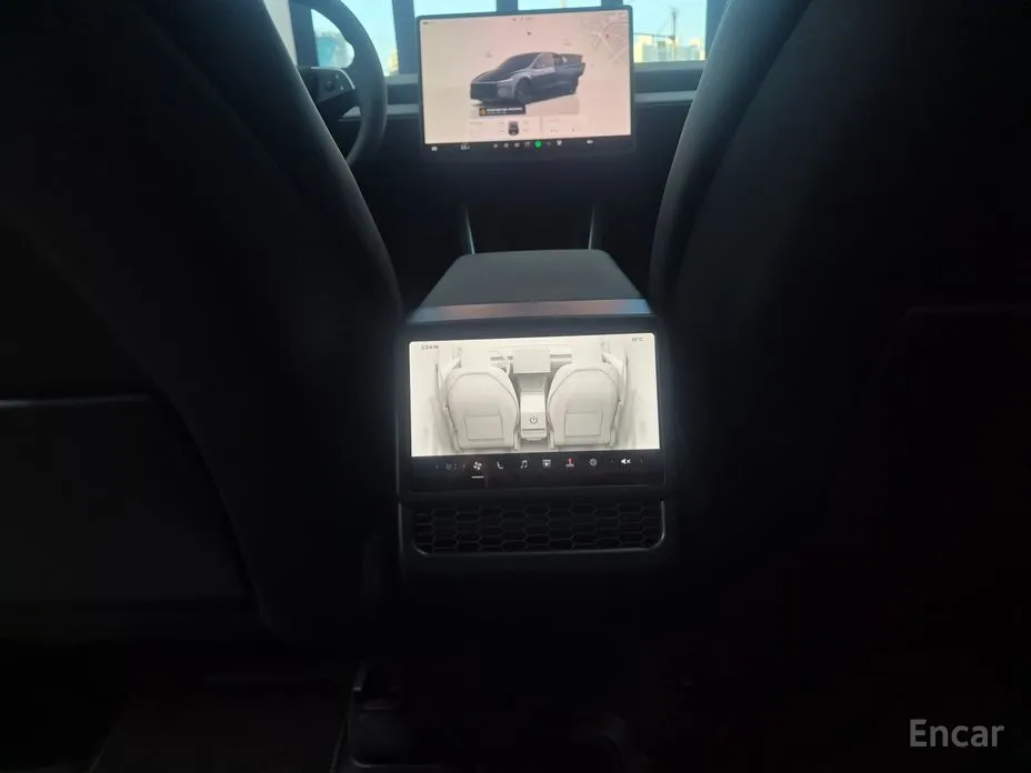 Фото 9 - Tesla Model Y