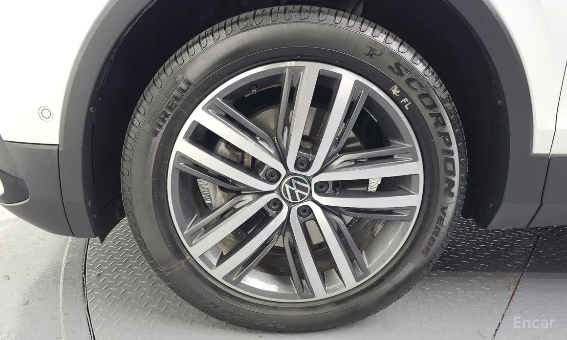 Фото 5 - Volkswagen Tiguan