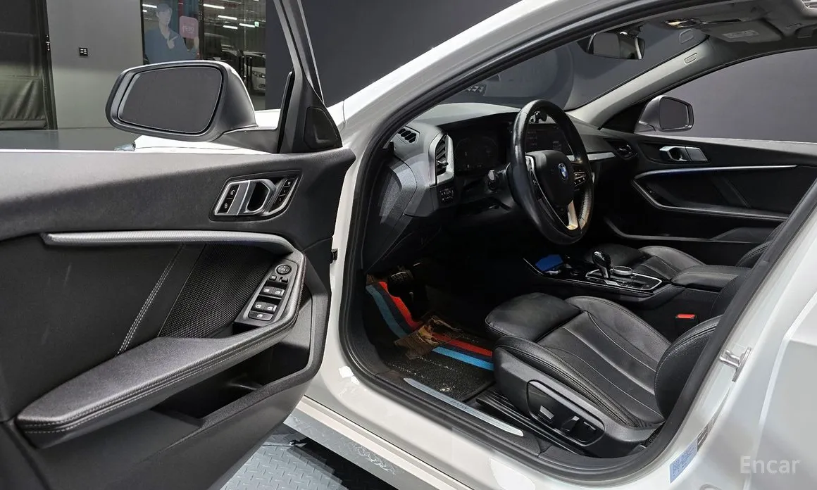 Фото 11 - BMW 1 Series