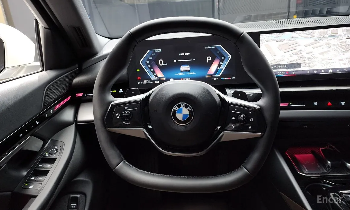 Фото 13 - BMW 5 Series