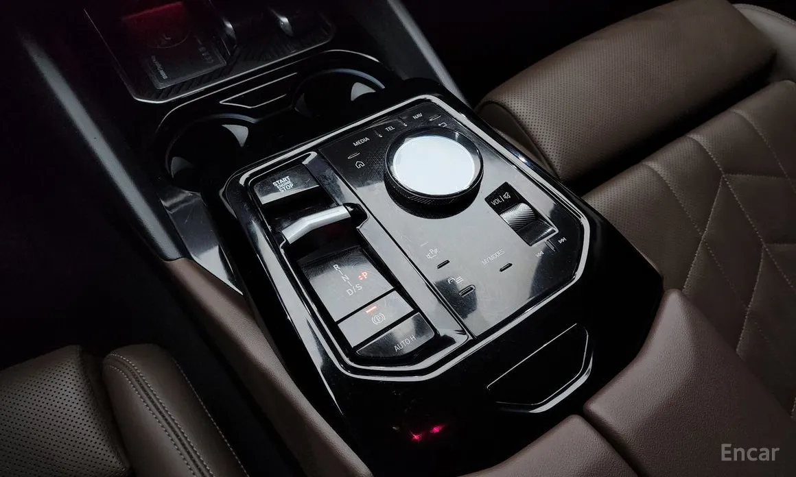 Фото 9 - BMW 5 Series