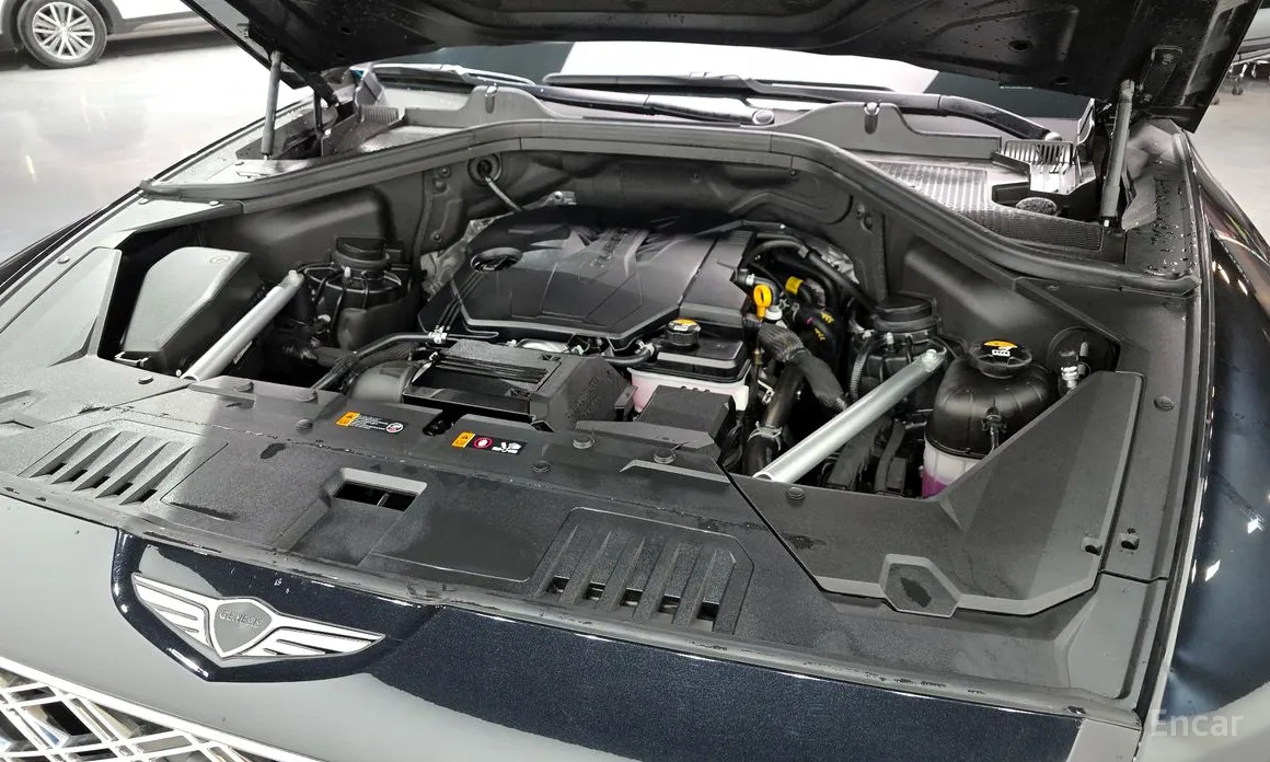 Фото 6 - Genesis GV80