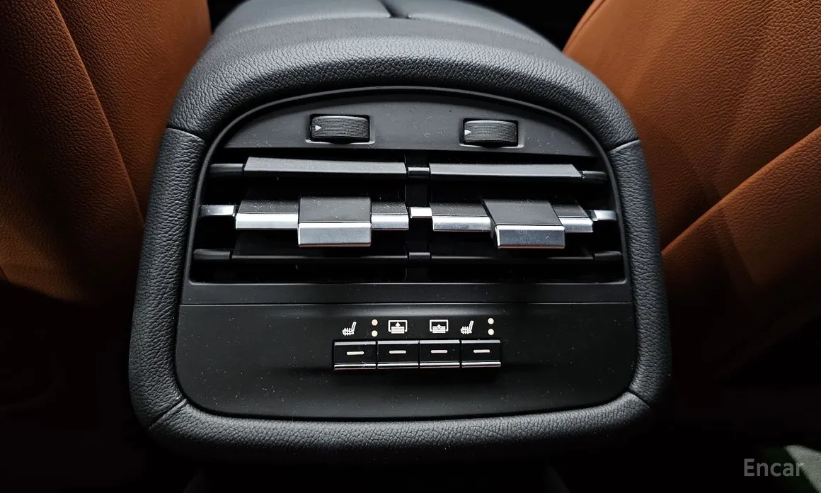 Фото 12 - Maserati Ghibli