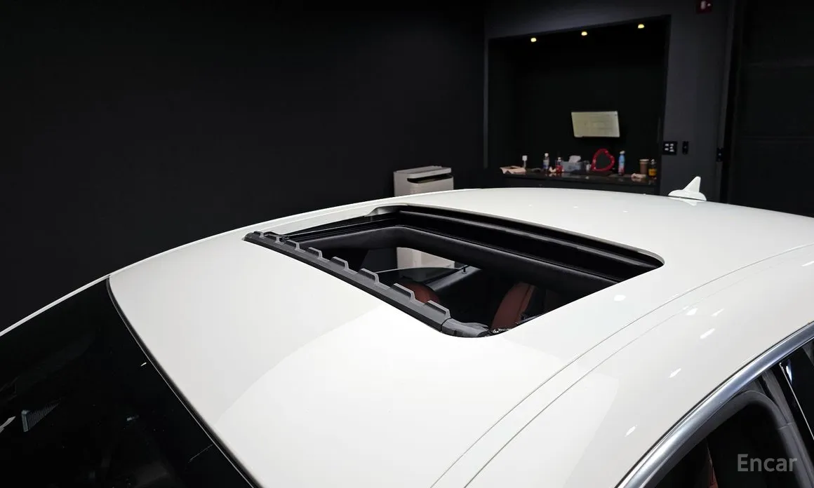 Фото 17 - Maserati Ghibli