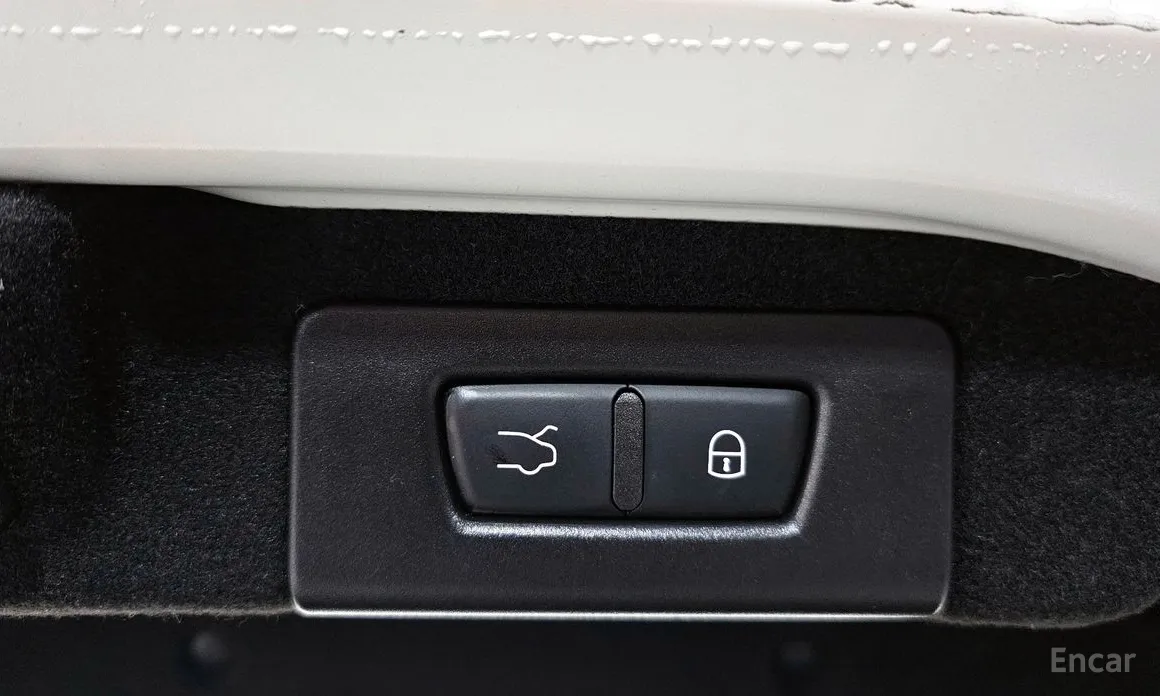 Фото 18 - Maserati Ghibli