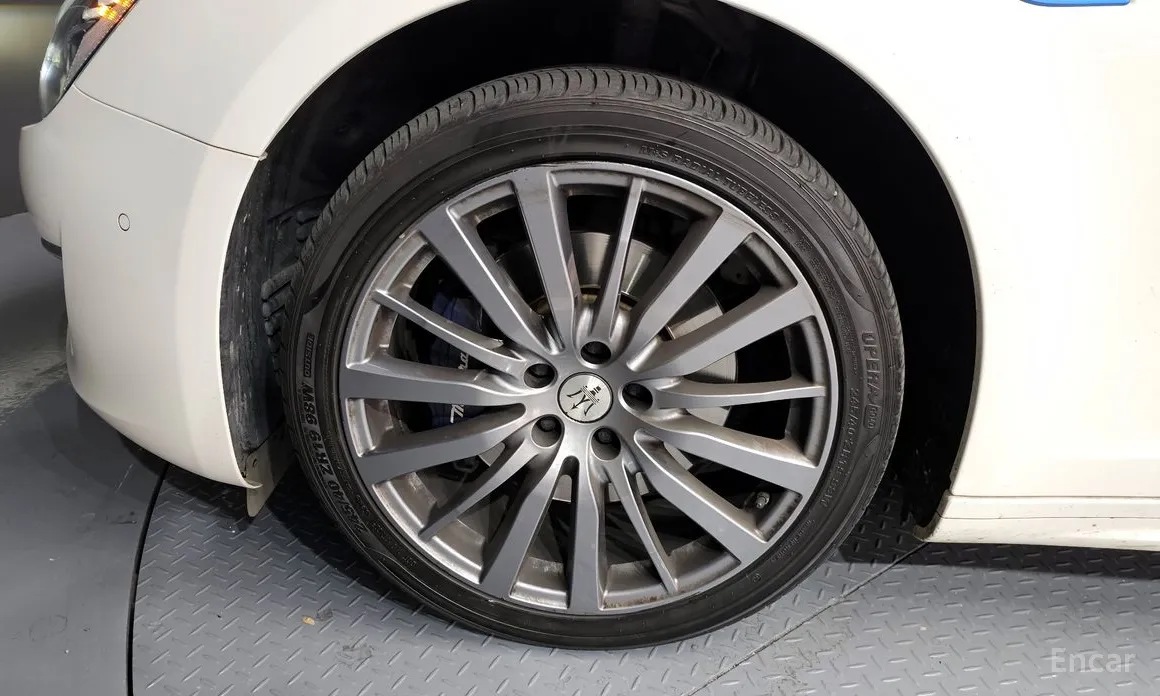 Фото 5 - Maserati Ghibli