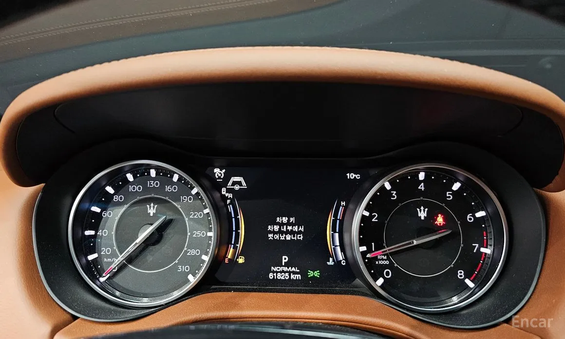 Фото 8 - Maserati Ghibli