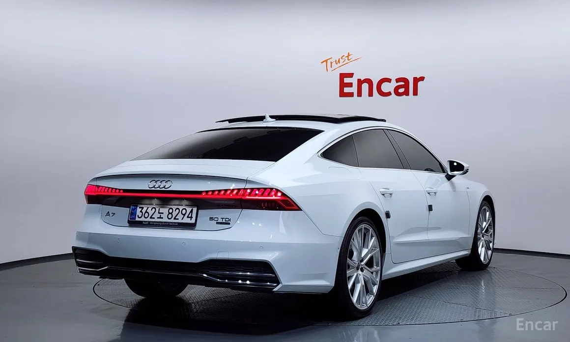 Фото 2 - Audi A7