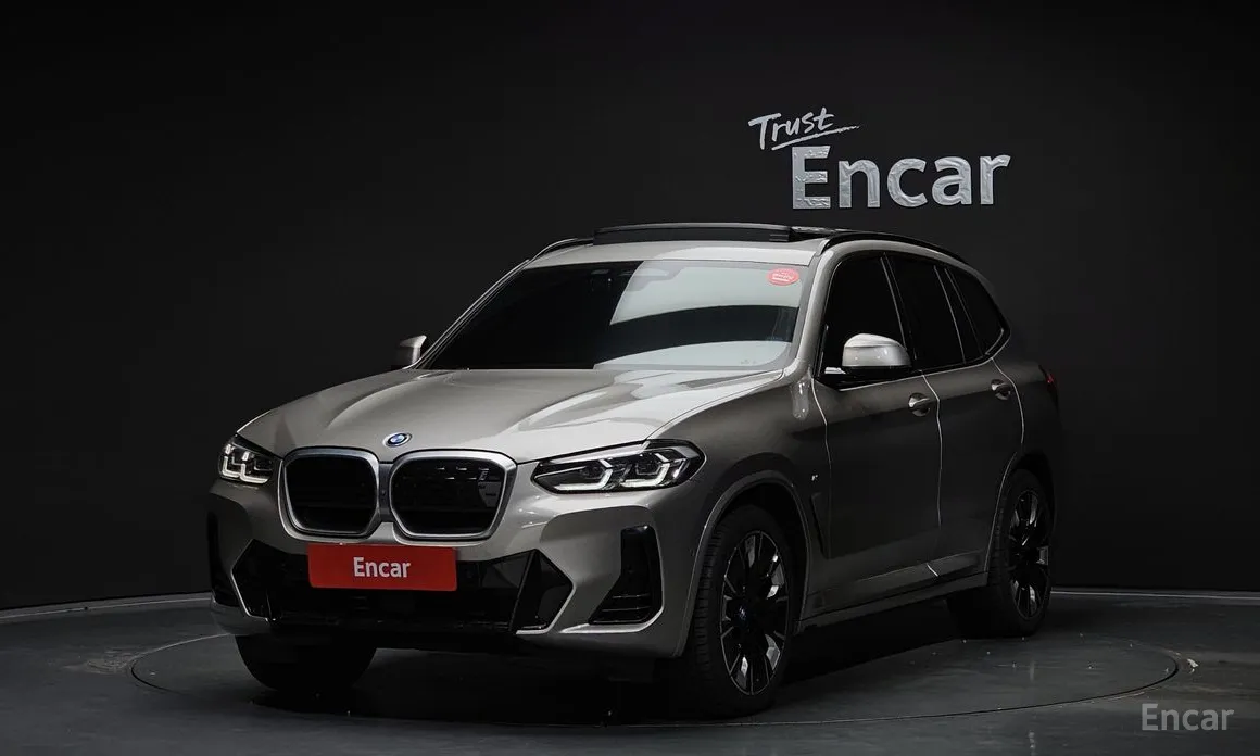 Фото 1 - BMW iX3