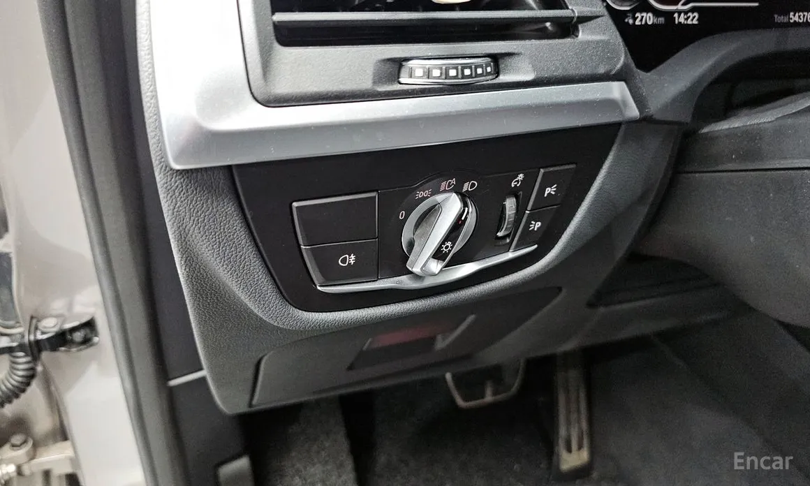 Фото 17 - BMW iX3