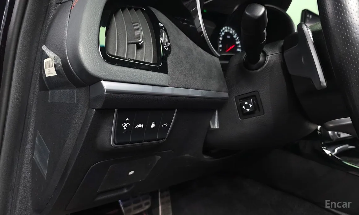 Фото 14 - Kia Stinger