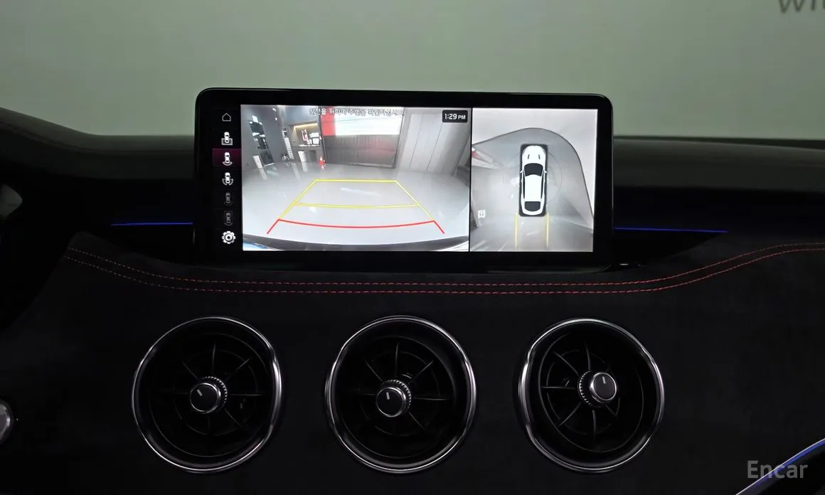 Фото 16 - Kia Stinger