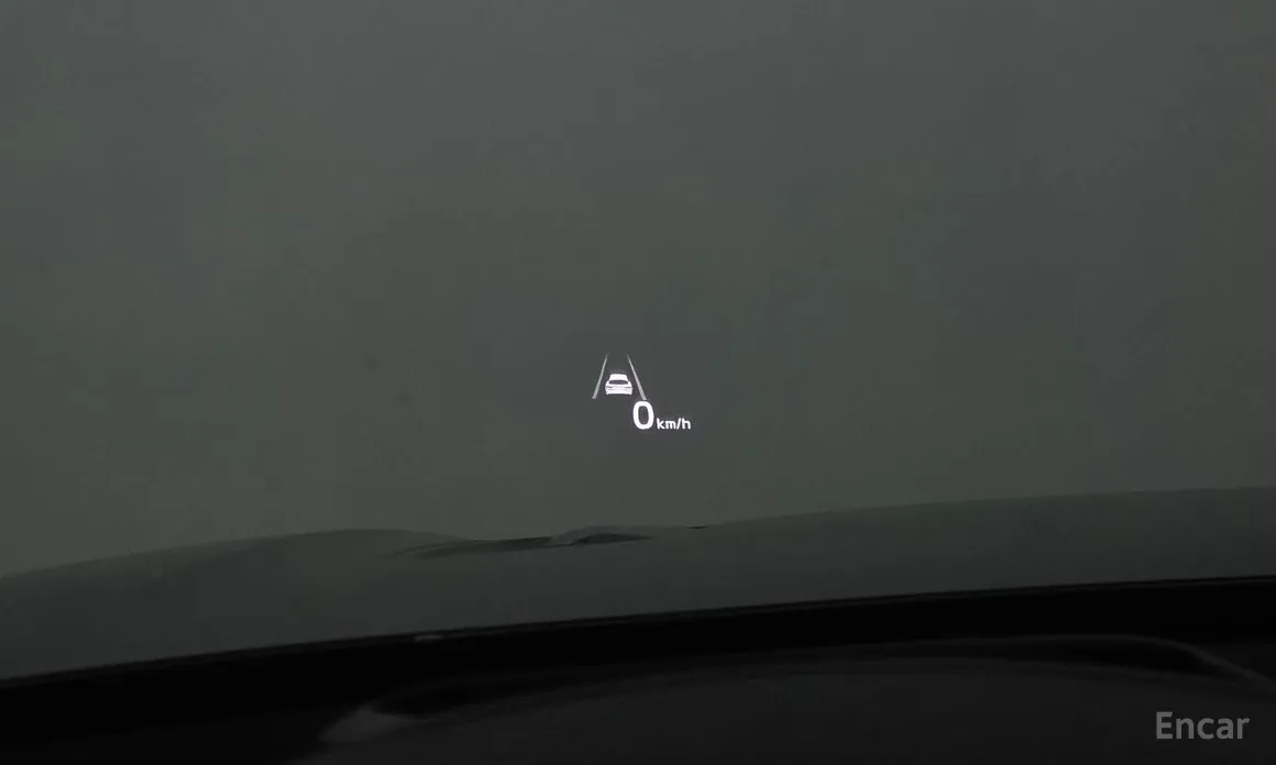 Фото 17 - Kia Stinger