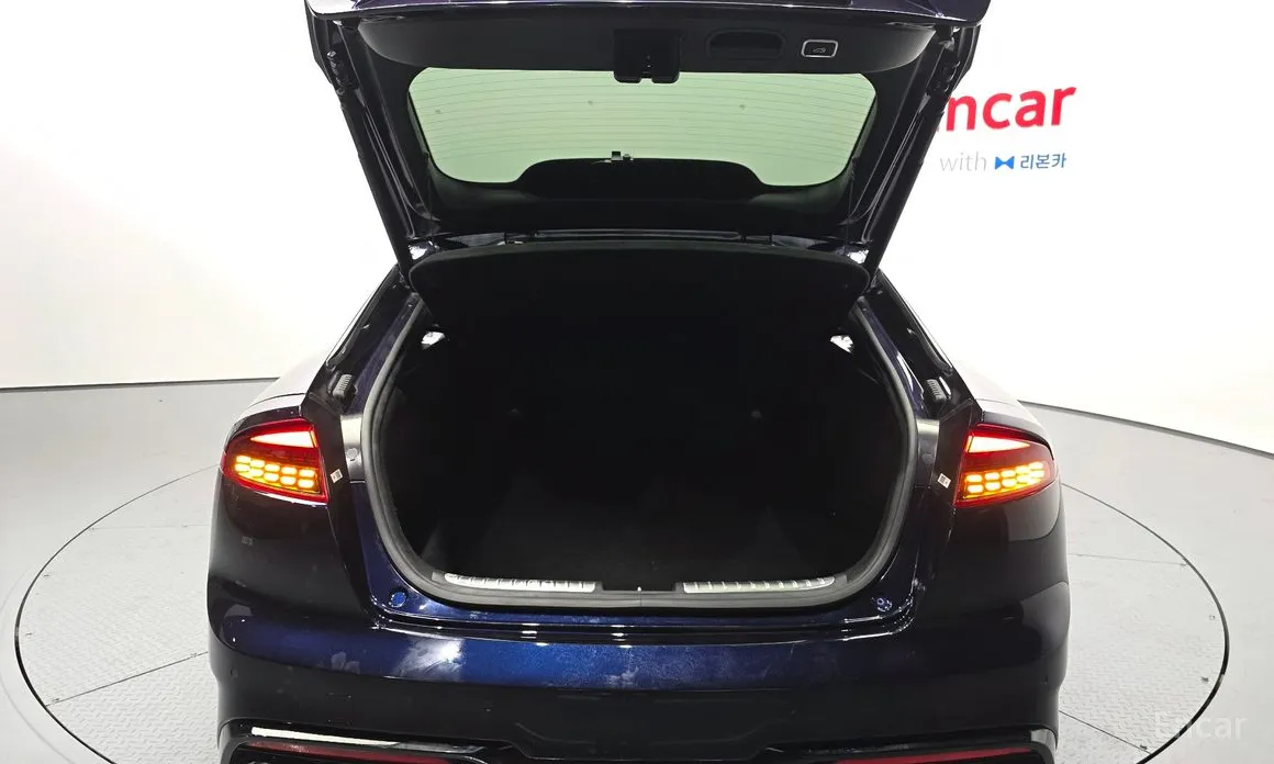 Фото 20 - Kia Stinger