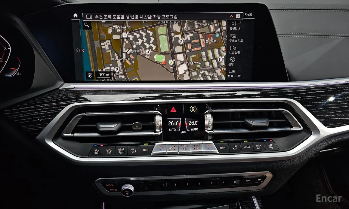 Фото 14 - BMW X7