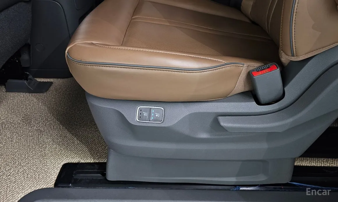 Фото 19 - Hyundai Staria