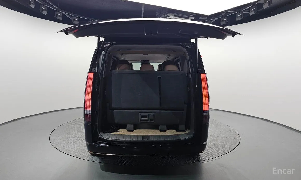 Фото 20 - Hyundai Staria