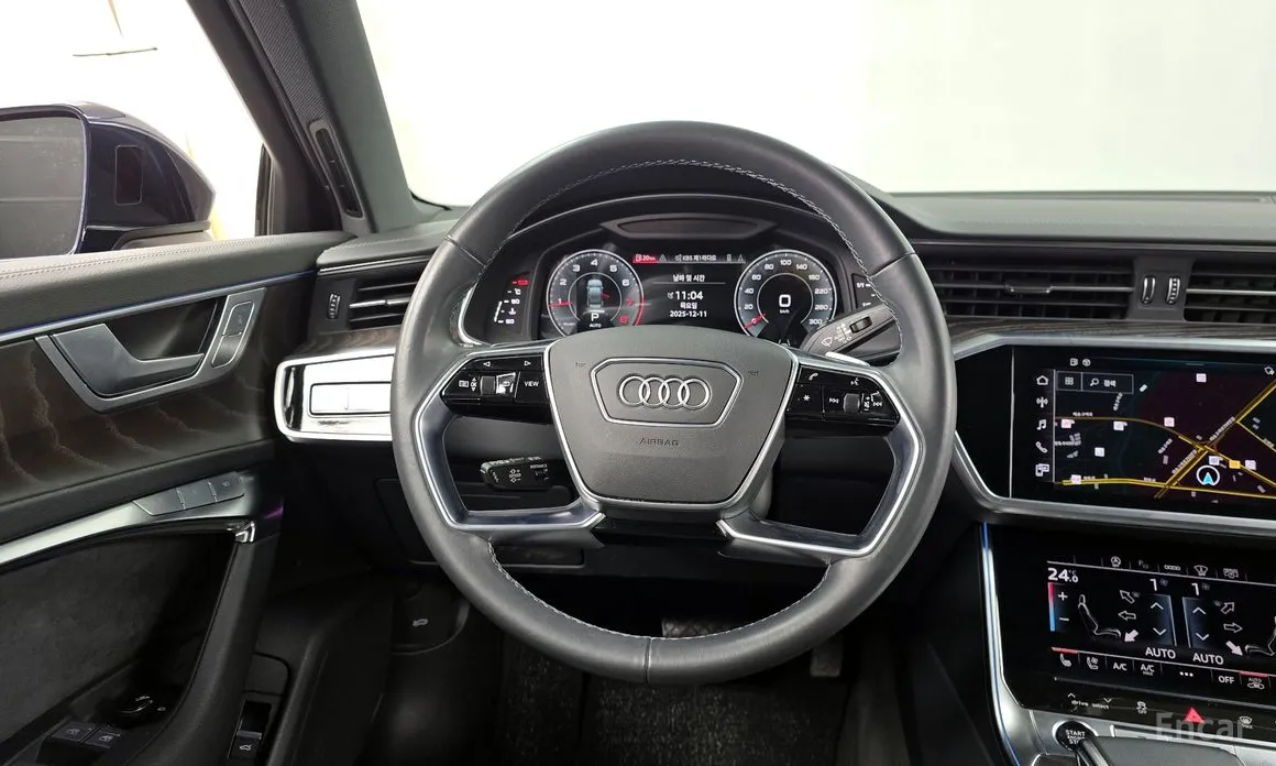 Фото 13 - Audi A6