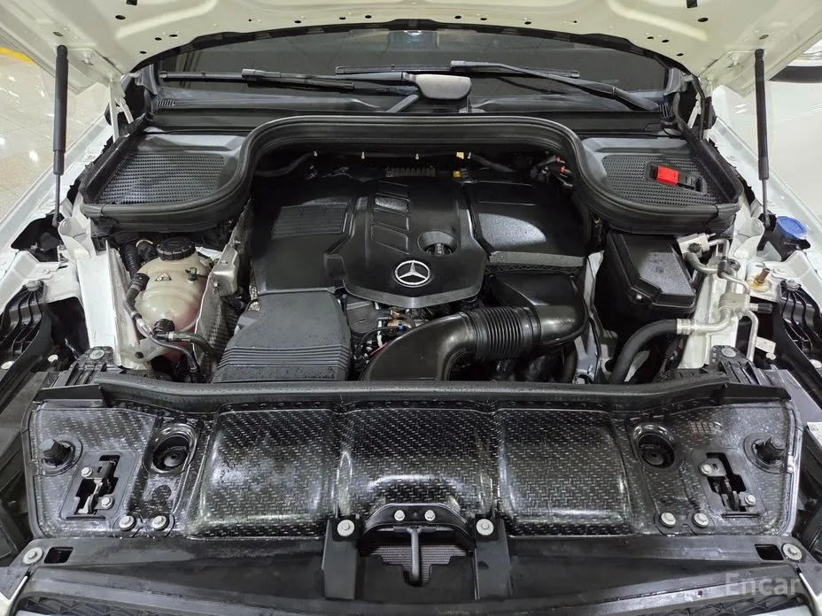 Фото 18 - Mercedes-Benz GLE-Class