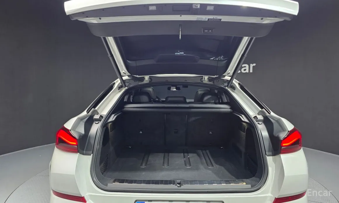 Фото 20 - BMW X6