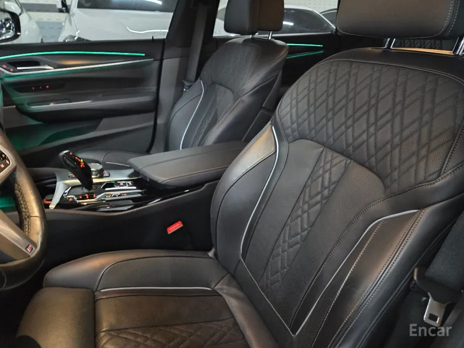 Фото 13 - BMW Gran Turismo