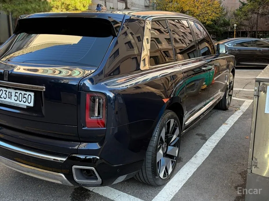 Фото 7 - Rolls-Royce Cullinan