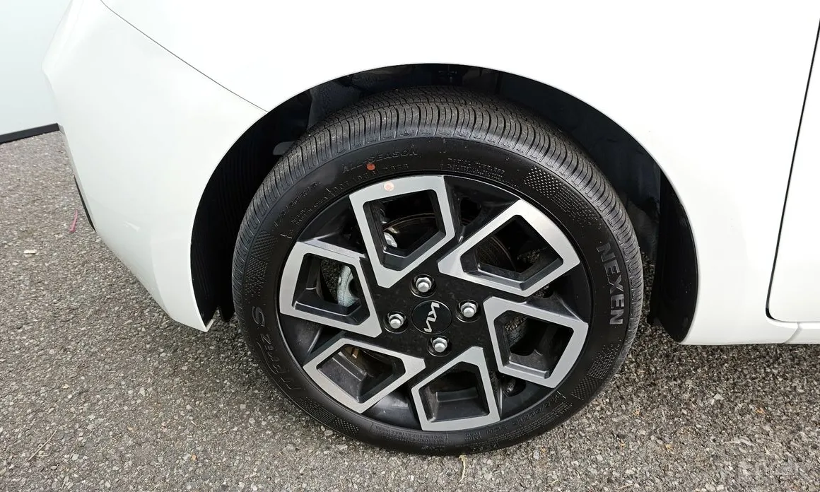 Фото 5 - Kia Ray