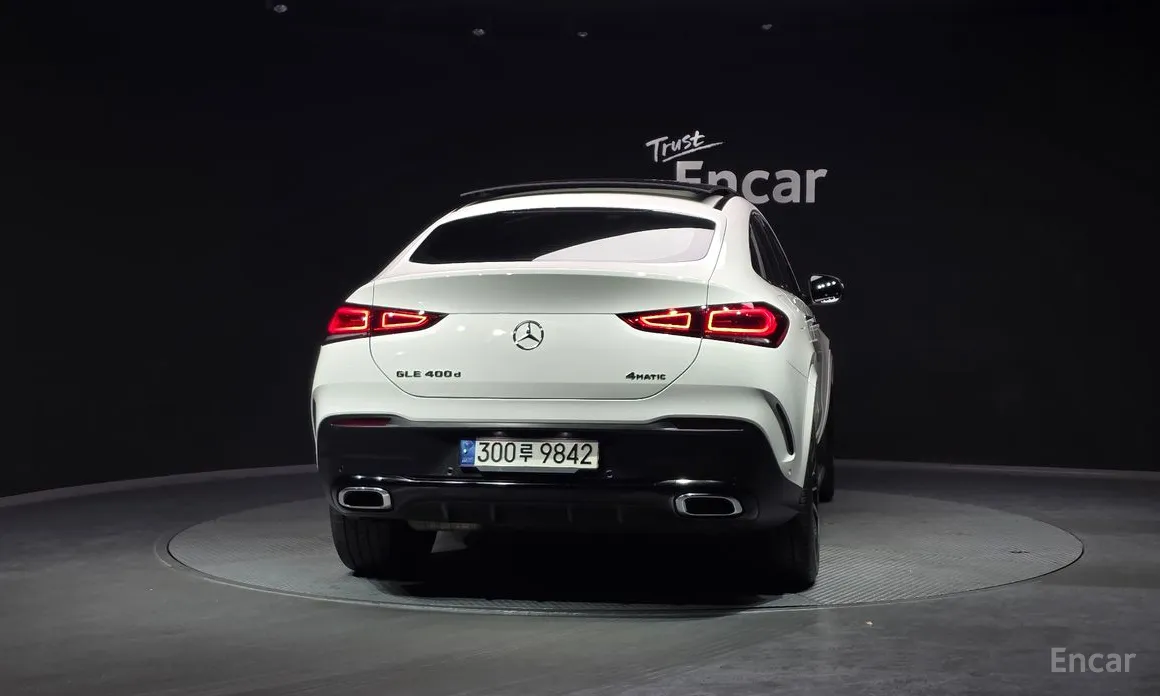 Photo 4 - Mercedes-Benz GLE-Class