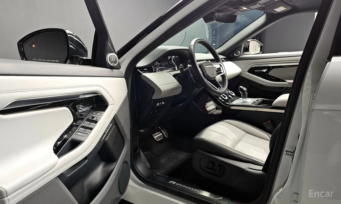 Фото 12 - Land Rover Range Rover Evoque