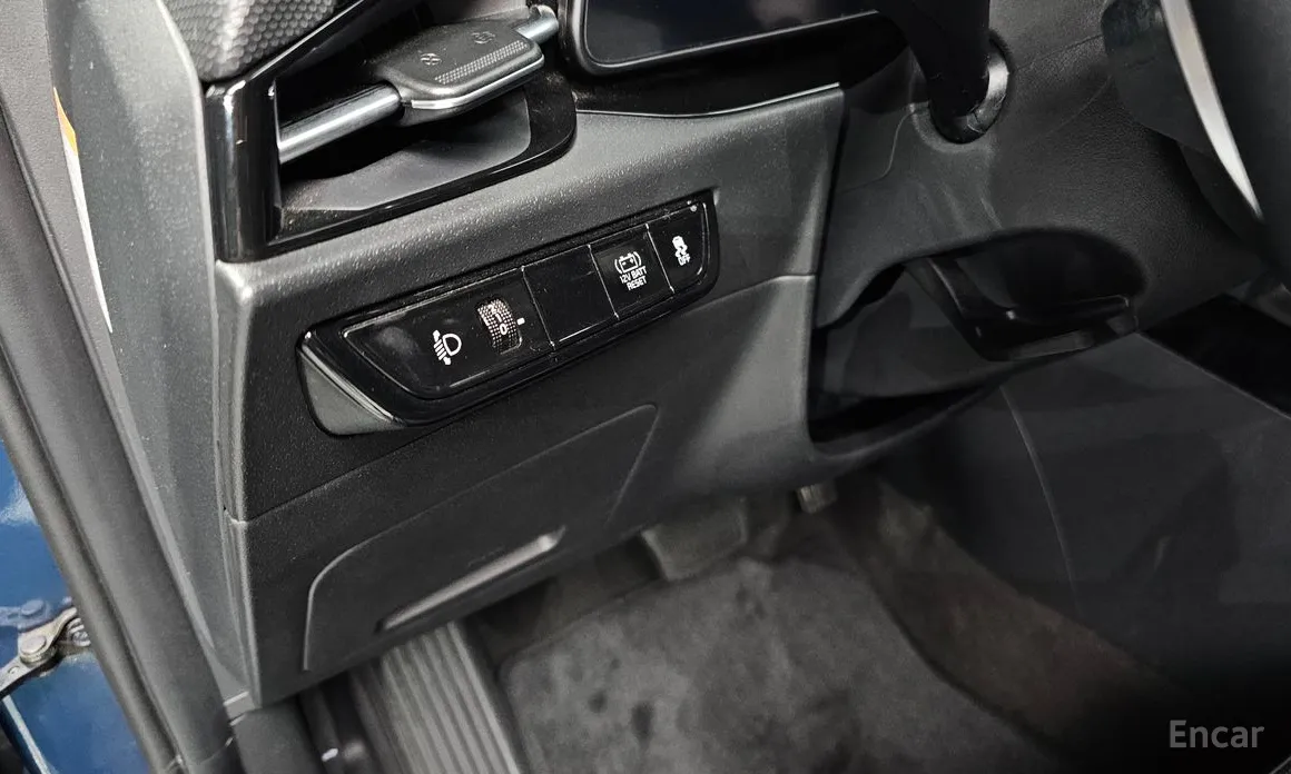 Фото 18 - Kia Niro