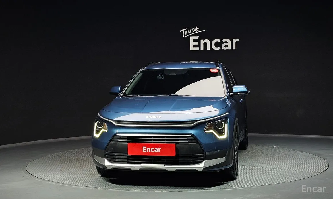 Фото 3 - Kia Niro