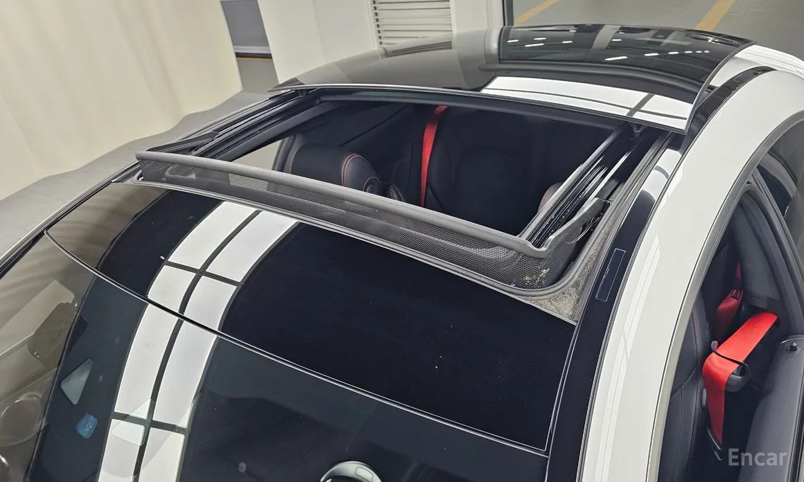 Фото 19 - Mercedes-Benz C-Class