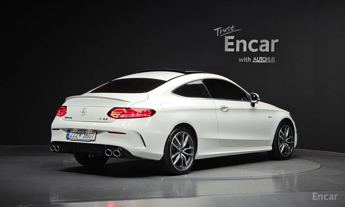 Фото 2 - Mercedes-Benz C-Class