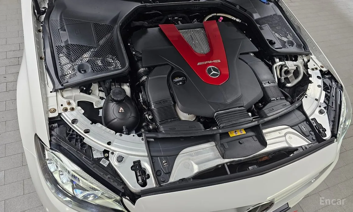 Фото 6 - Mercedes-Benz C-Class