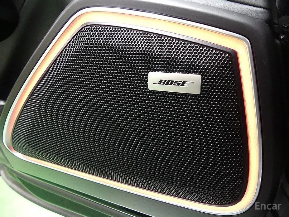 Фото 17 - Porsche Panamera