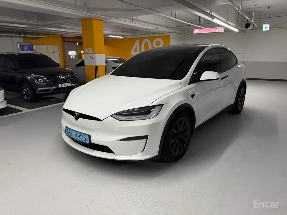 Фото 1 - Tesla Model X
