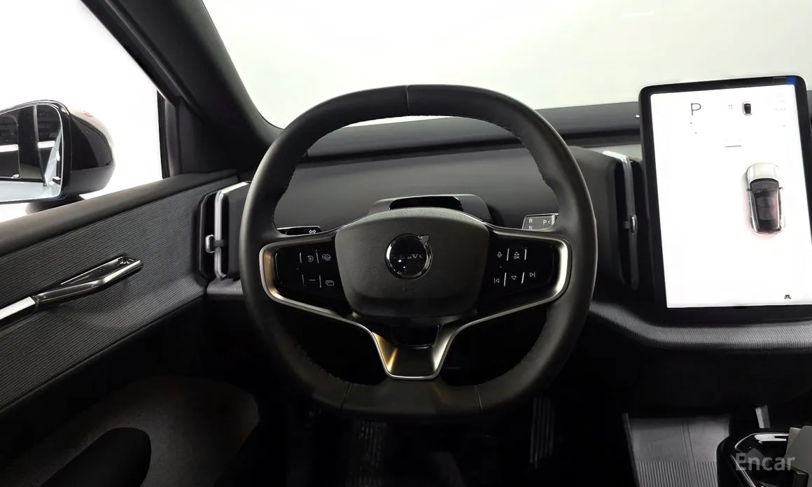 Фото 13 - Volvo EX30