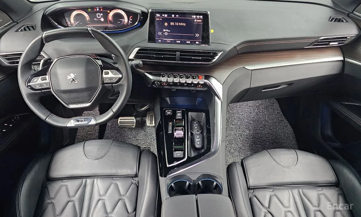 Фото 7 - Peugeot 5008